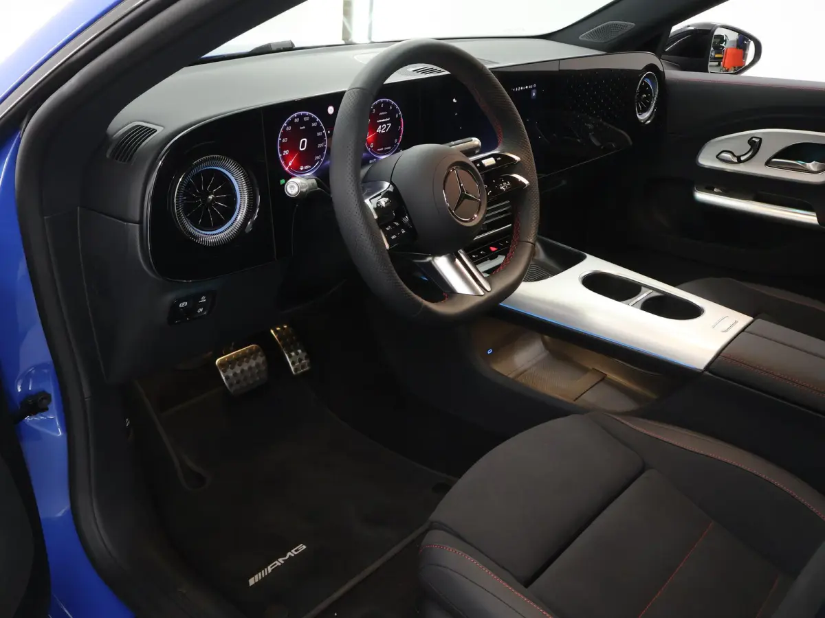 180 Business Solution AMG | Memorypakket | Trekhaak | MULTIBEAM LED | Nightpakket | 19"AMG-velgen |