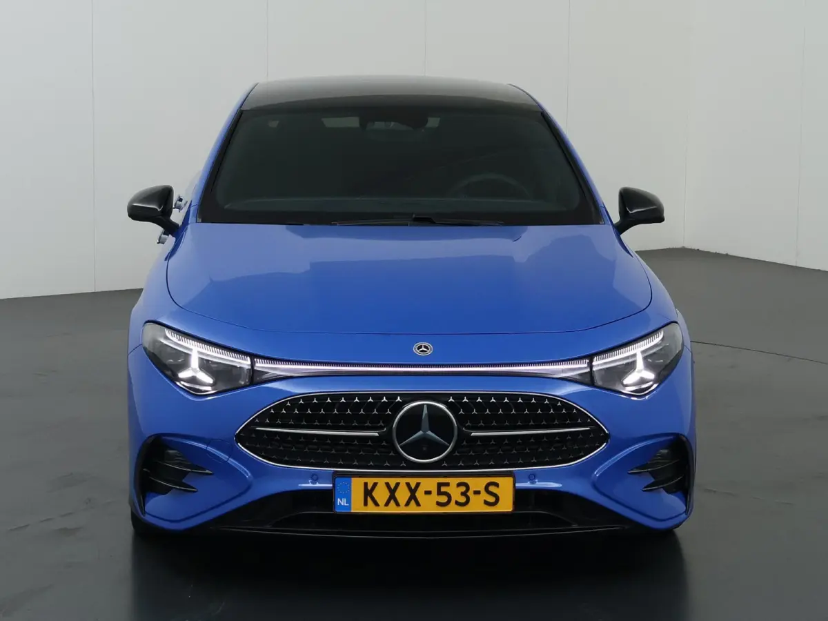 180 Business Solution AMG | Memorypakket | Trekhaak | MULTIBEAM LED | Nightpakket | 19"AMG-velgen |