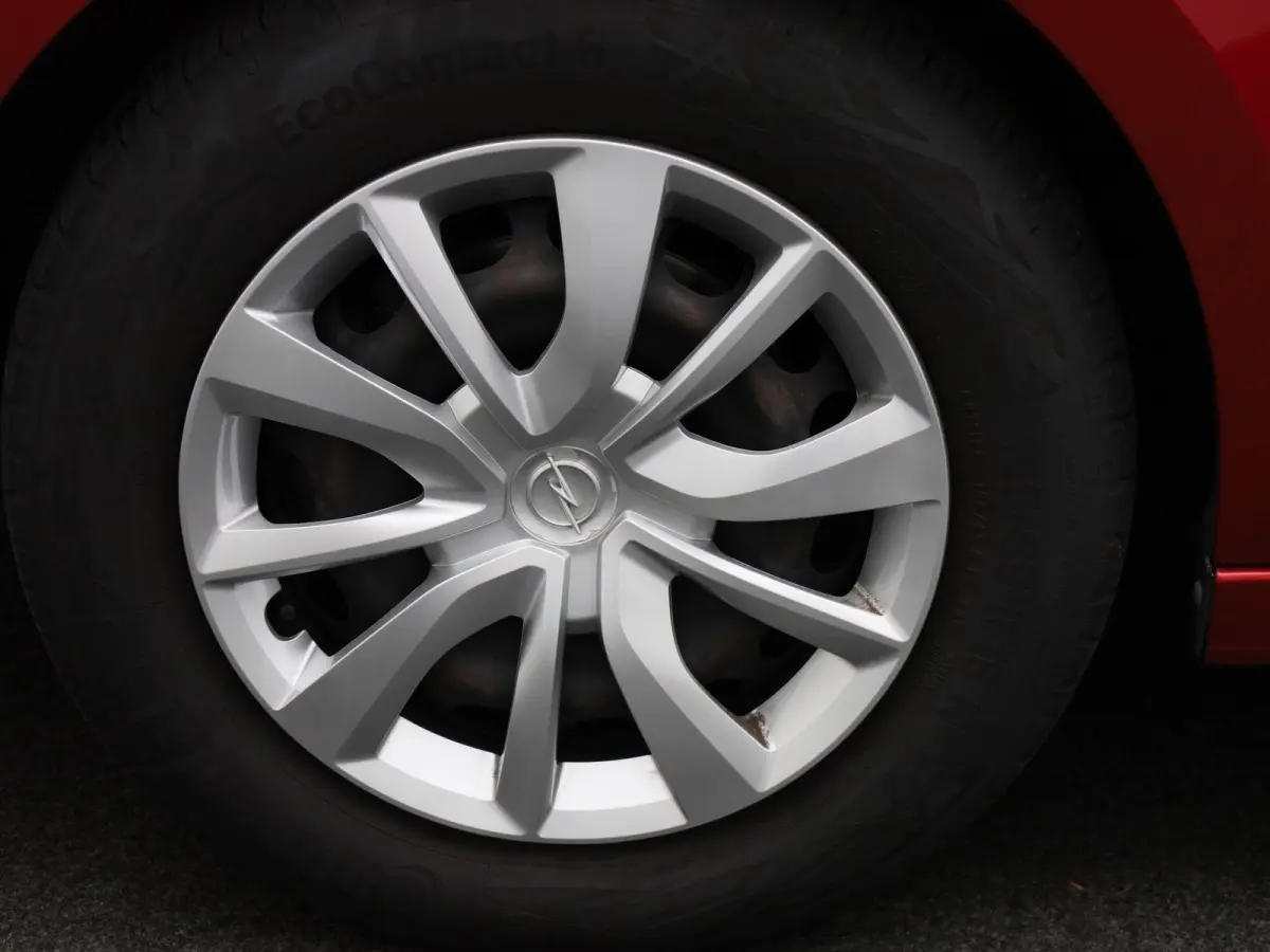 1.2 Edition | Wordt Verwacht | Airco | Cruise Control | Radio |