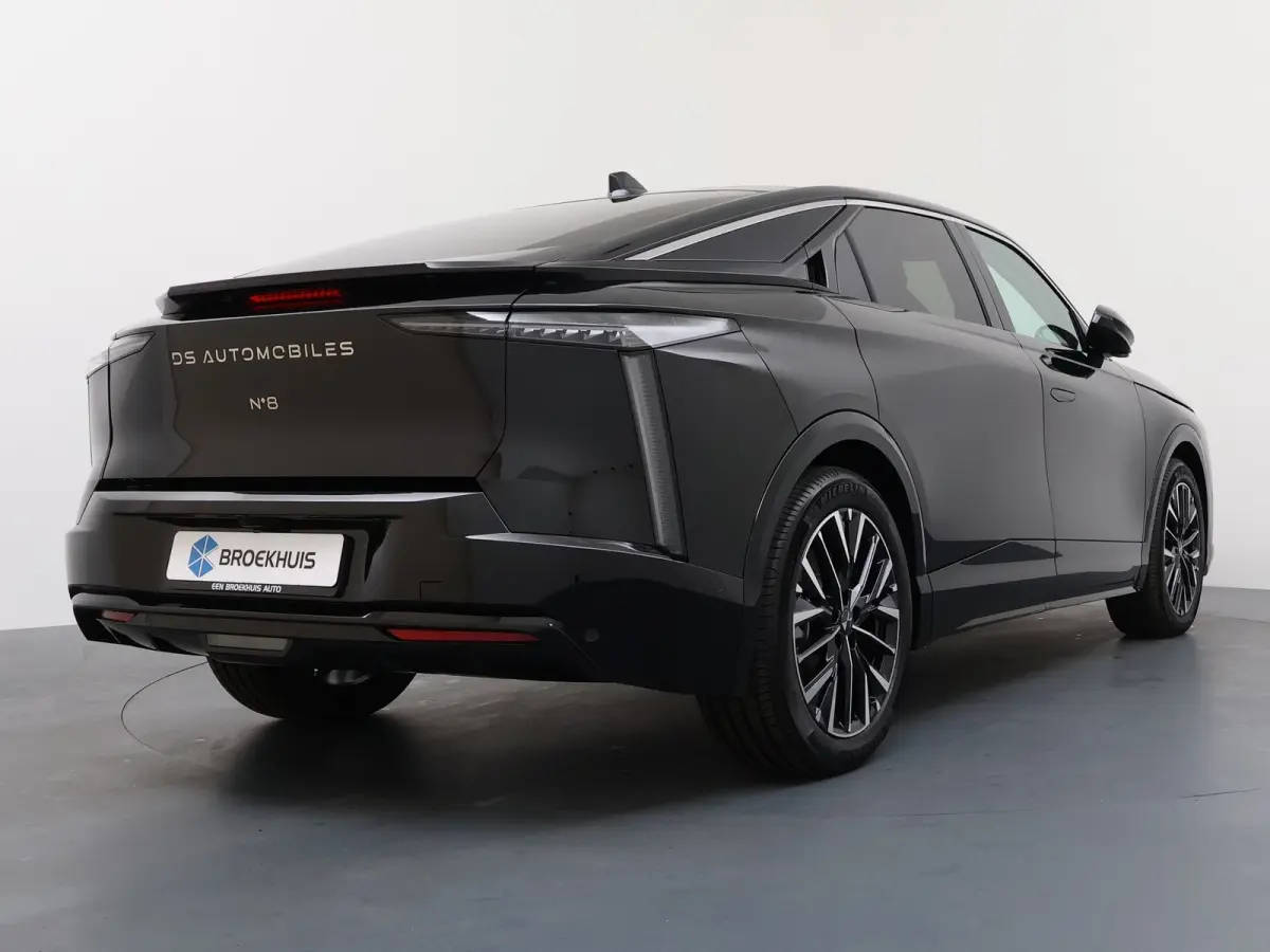 Long Range Pallas 97 kWh | Demo deal | 721 km WLTP | Panoramadak | Trekhaak | 20" Velgen | Elek. stoelen | Elek. achterklep | Stoel, stuur en nekverwarming | Trekhaak |