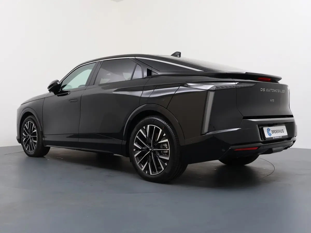 Long Range Pallas 97 kWh | Demo deal | 721 km WLTP | Panoramadak | Trekhaak | 20" Velgen | Elek. stoelen | Elek. achterklep | Stoel, stuur en nekverwarming | Trekhaak |