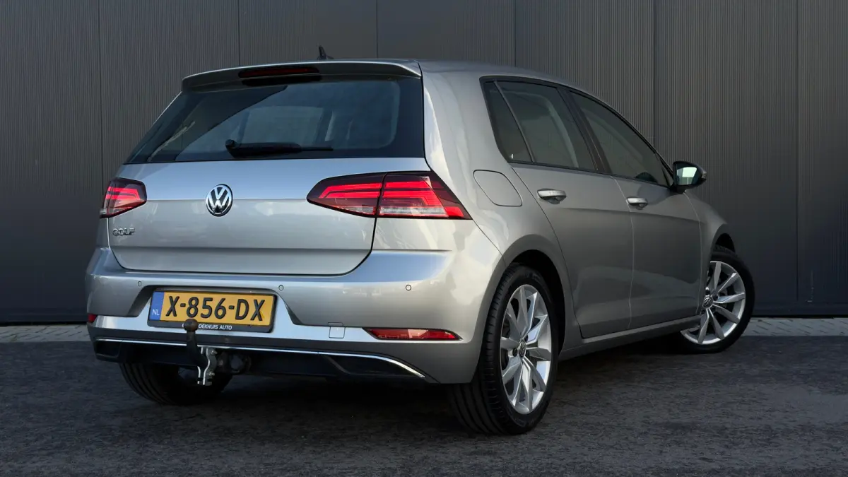 1.5 TSI 150pk 7-DSG Highline | Trekhaak | Camera | Adaptive Cruise | Climate Control | 17" | Keyless