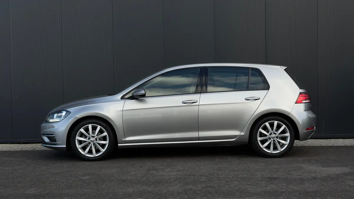 1.5 TSI 150pk 7-DSG Highline | Trekhaak | Camera | Adaptive Cruise | Climate Control | 17" | Keyless