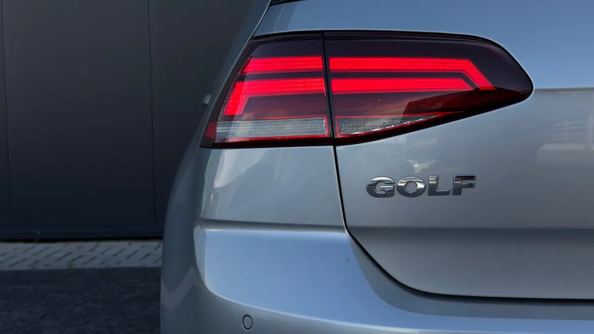 1.5 TSI 150pk 7-DSG Highline | Trekhaak | Camera | Adaptive Cruise | Climate Control | 17" | Keyless
