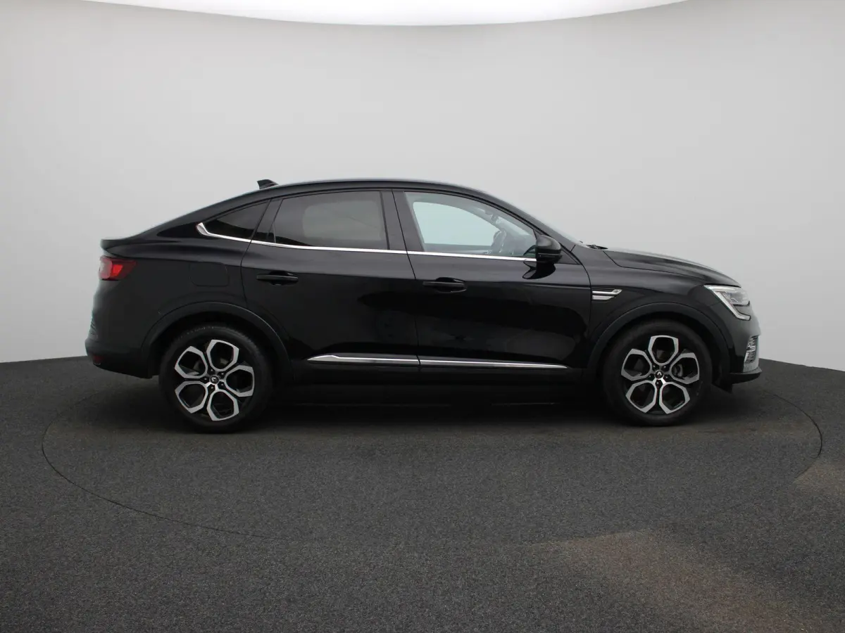 1.6 E-Tech Hybrid 145 Intens | Wordt Verwacht | Automaat | Apple Carplay / Android Auto | Achteruitrijcamera | Parkeersensoren | Sfeerverlichting | Climate Control |
