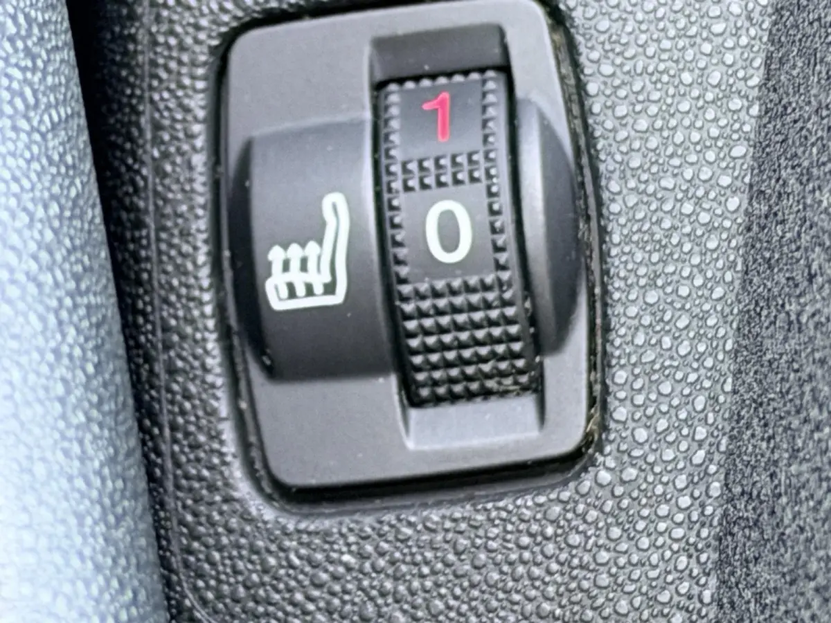 1.2 PureTech Live+ | Camera | Bluetooth | Cruise Control | Navigatie | 1e Eigenaar | DAB | Dealeronderhouden |