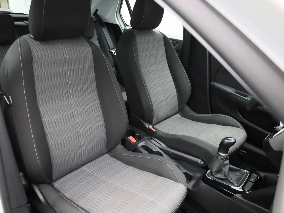 1.2 Level 2 | Apple Carplay / Android Auto | Airco | Cruise Control |