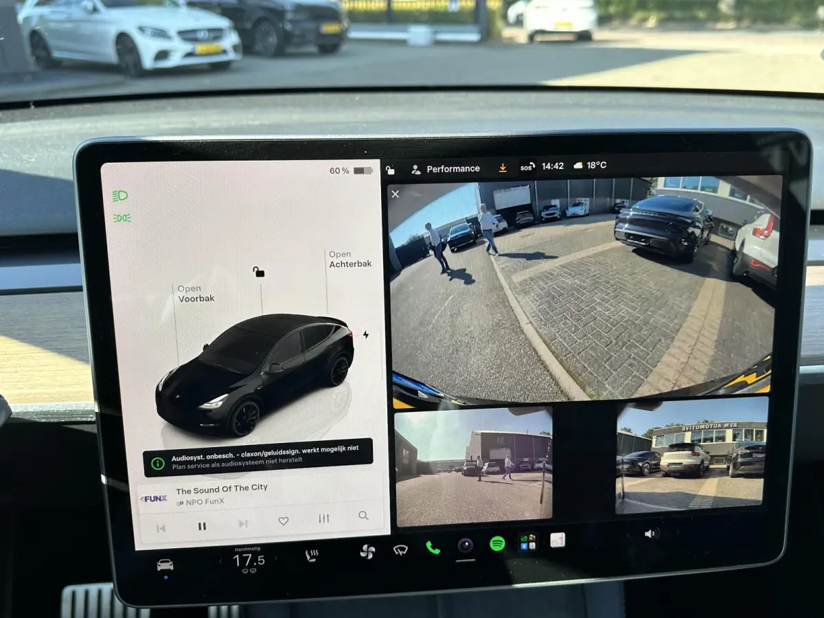 Performance AWD 75 kWh SOH 92%| RESTERENDE FABRIEKSGARANTIE VAN TOEPASSING OP DE HOOGVOLTACCU + AANDRIJFLIJN T/M 2030 OF 192.000KM!| RIJKLAARPRIJS INCL. 12 MND BOVAG GARANTIE
