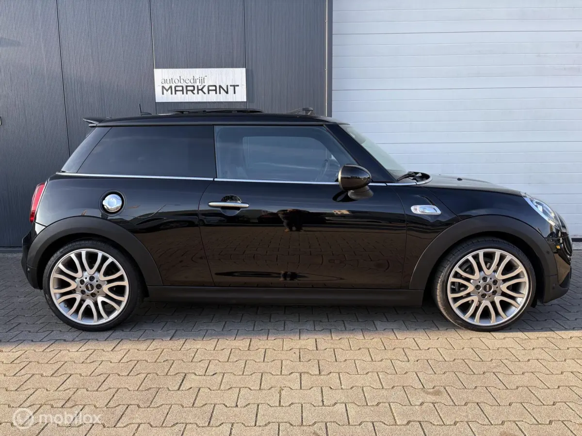 2.0 Cooper S Chili Serious Business
