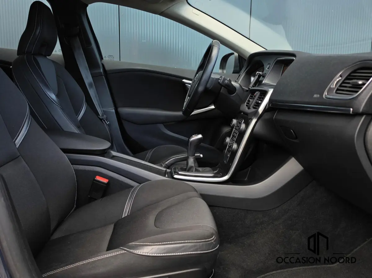 2.0 D2|Navi|Stoelver|Climate|Voorruit vw|Facelift|