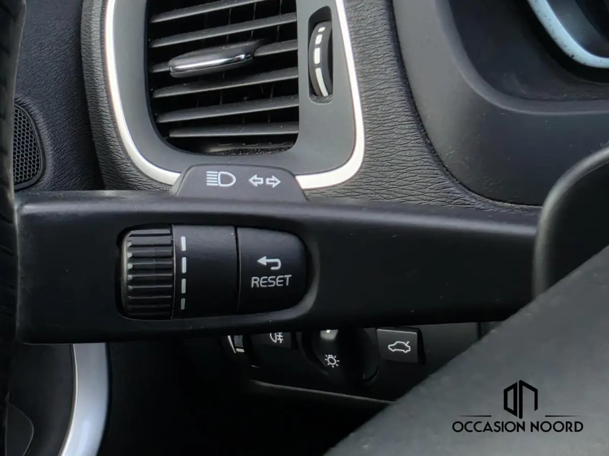 2.0 D2|Navi|Stoelver|Climate|Voorruit vw|Facelift|