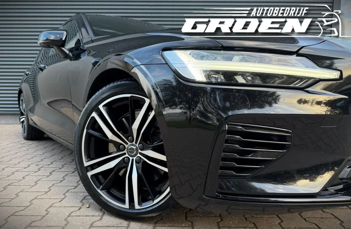 2.0 T8 Recharge AWD R-Design PANO|HEADUP|MEMORY|