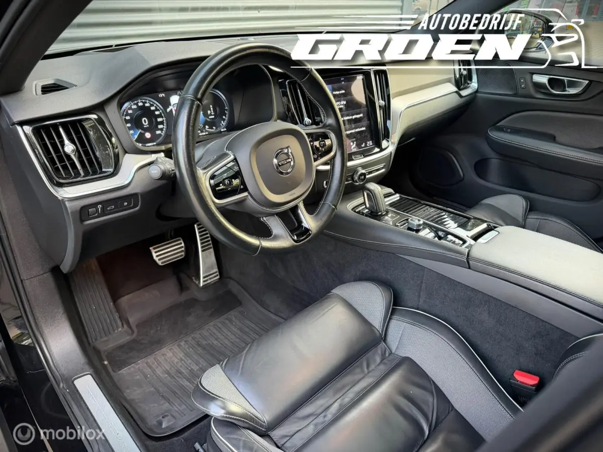 2.0 T8 Recharge AWD R-Design PANO|HEADUP|MEMORY|