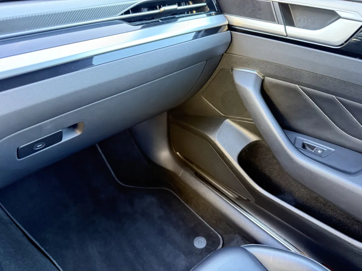 2.0 TSi 190pk R-Line Business+ Leer pack | Camera | Orig NL auto | Massage