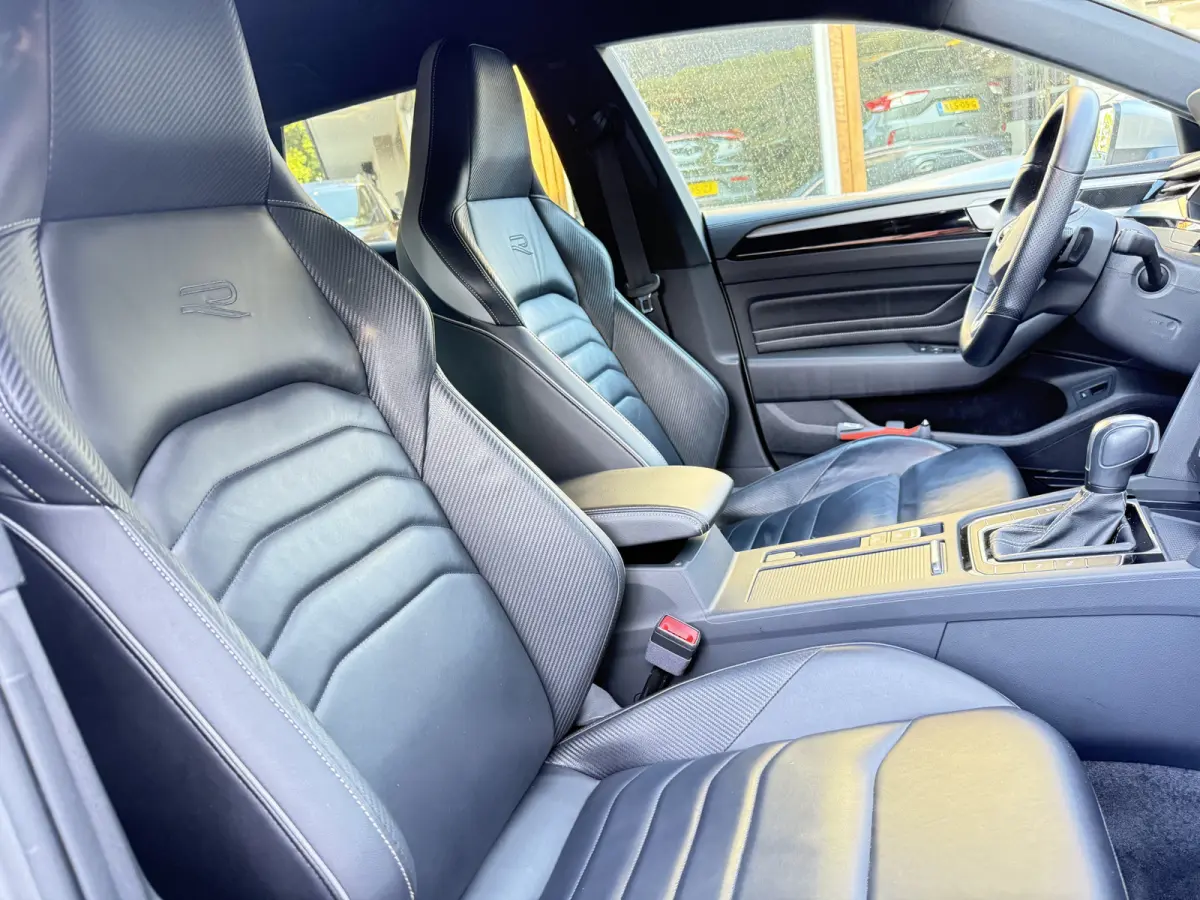 2.0 TSi 190pk R-Line Business+ Leer pack | Camera | Orig NL auto | Massage