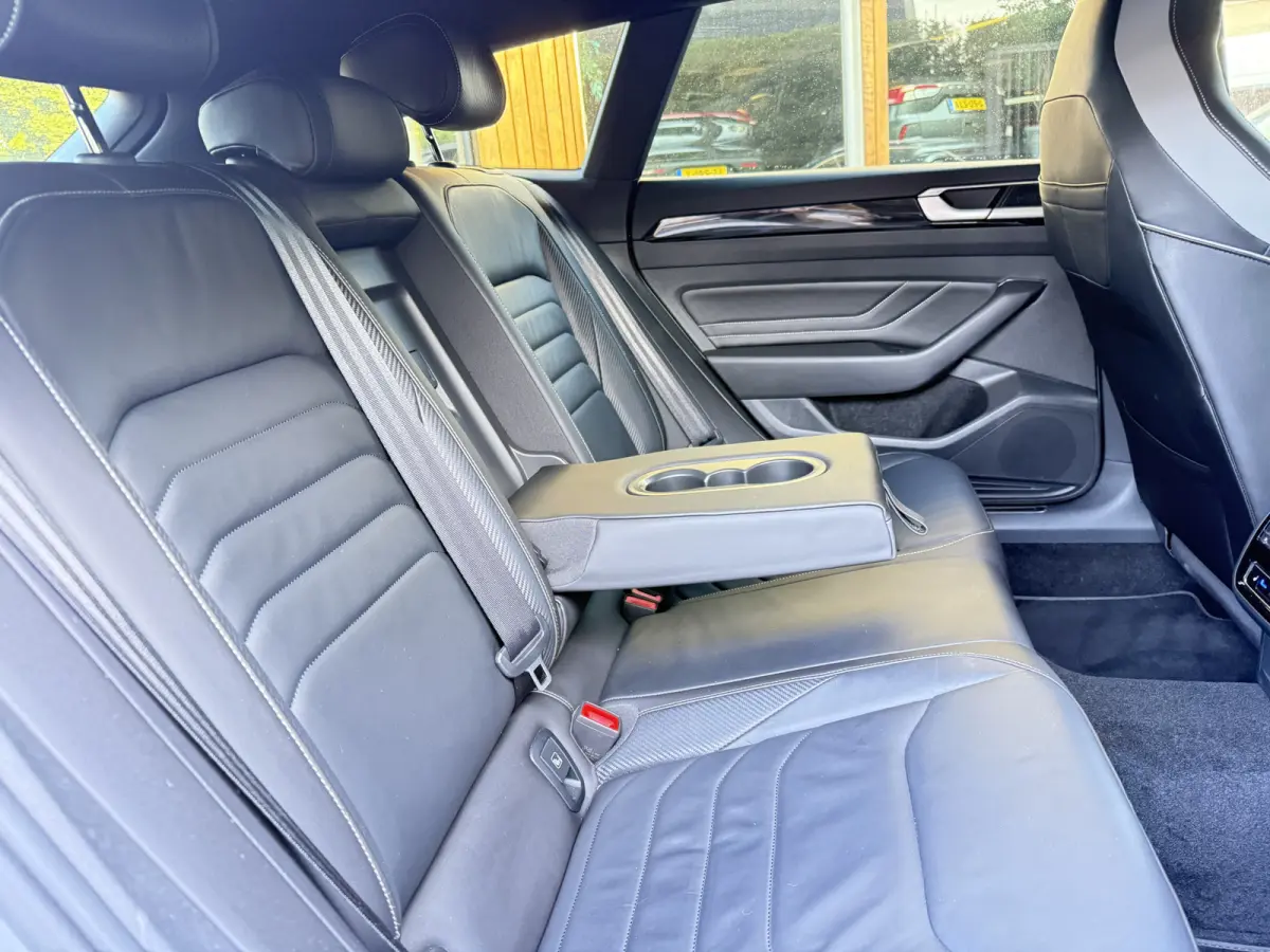 2.0 TSi 190pk R-Line Business+ Leer pack | Camera | Orig NL auto | Massage