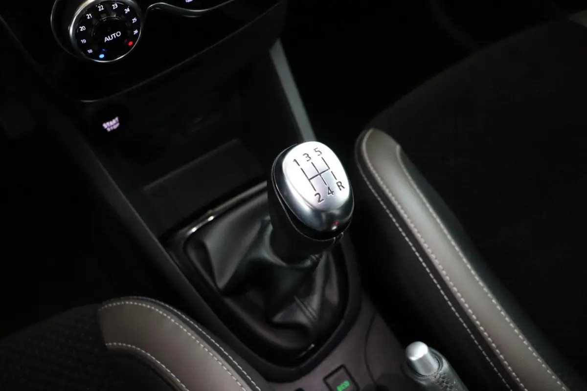Energy TCe 90 Intens | BOSE Audio | Parkeercamera |