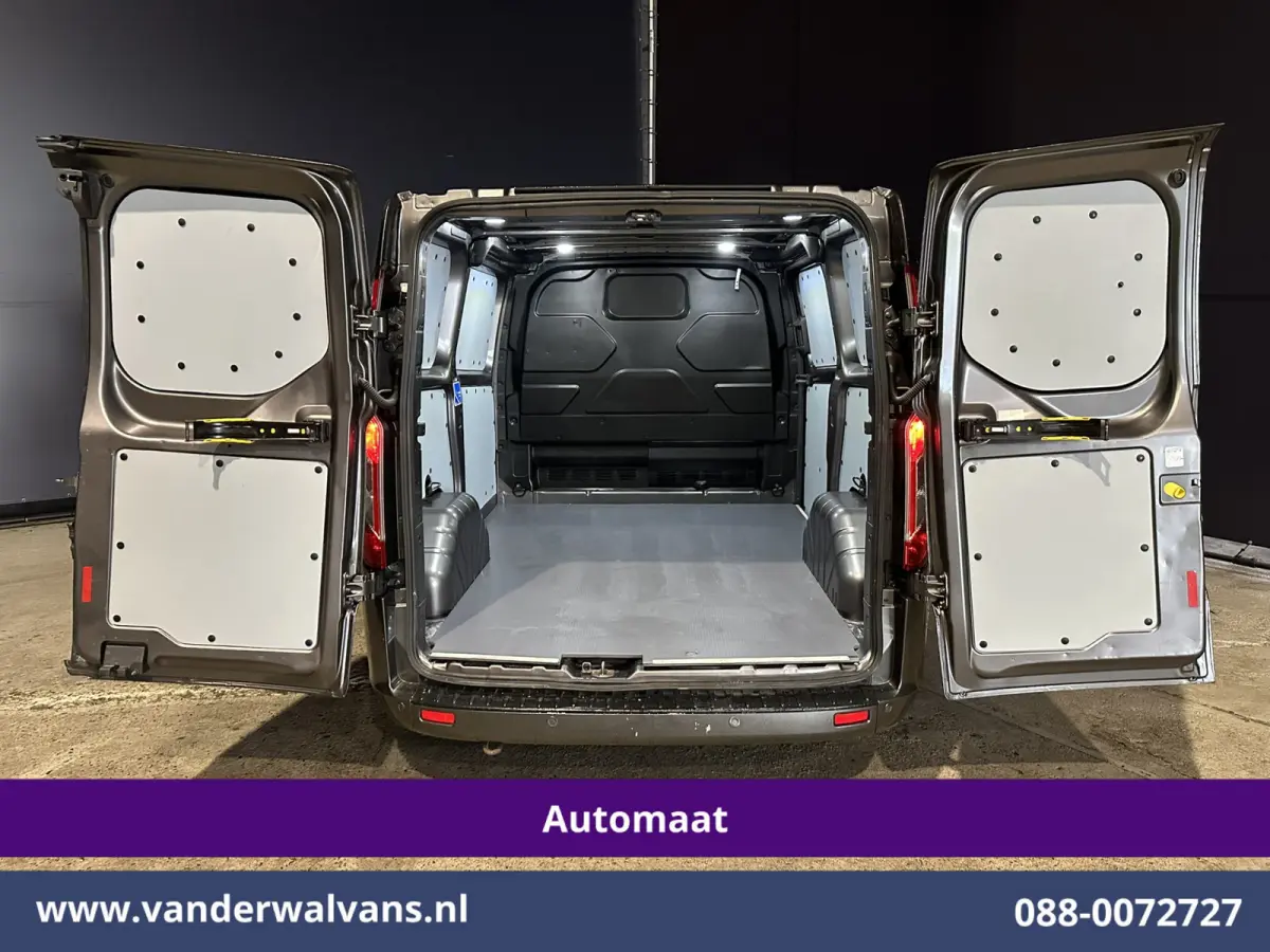 2.0 TDCI 170pk Automaat L1H1 Euro6 Airco | Camera | Navigatie | Cruisecontrol | LED | LM Velgen Verwarmde voorruit, Stoelverwarming, Parkeersensoren, Bijrijdersbank