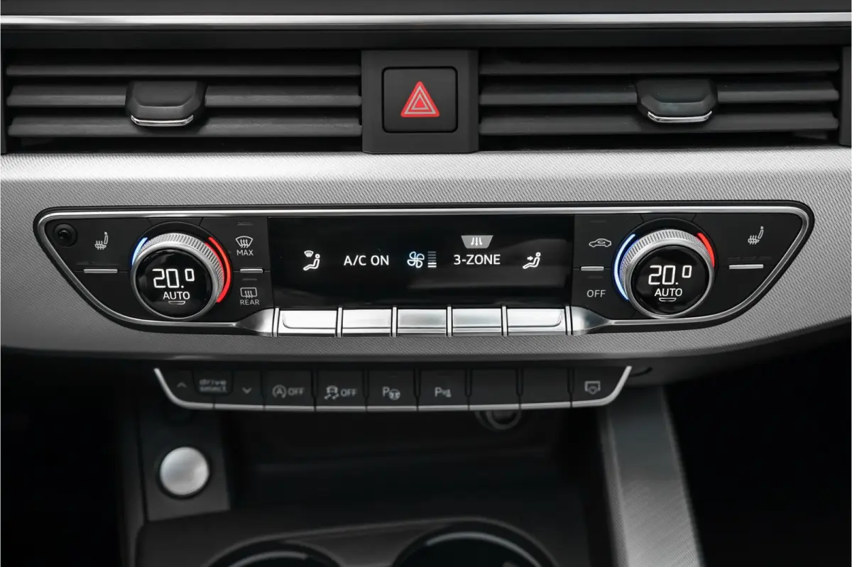 2.0 TFSI Quattro S-Line 252PK ACC Camera 360° 19"