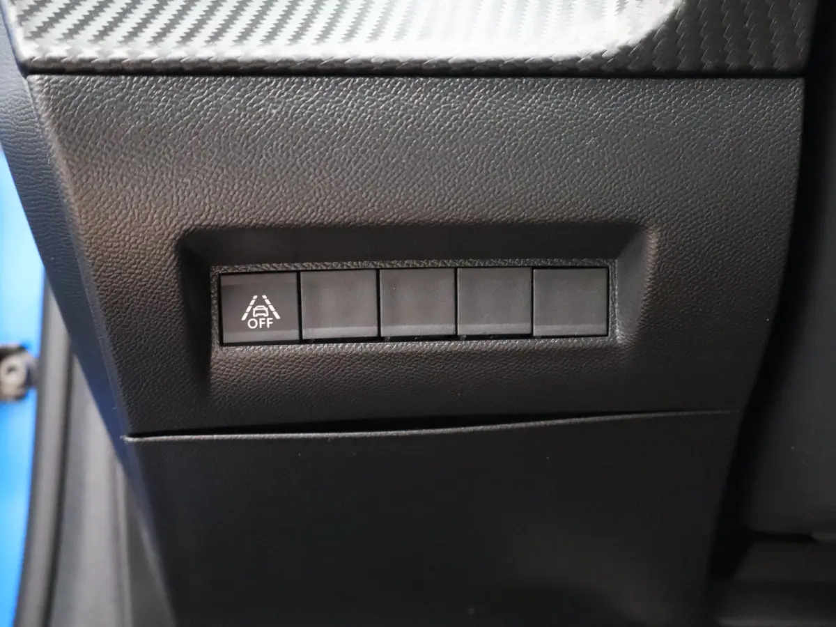 1.2 PureTech GT-Line | Apple carplay/ Android auto | Panodak | Navi | Cruise | Clima | Camera |  PDC V+A |