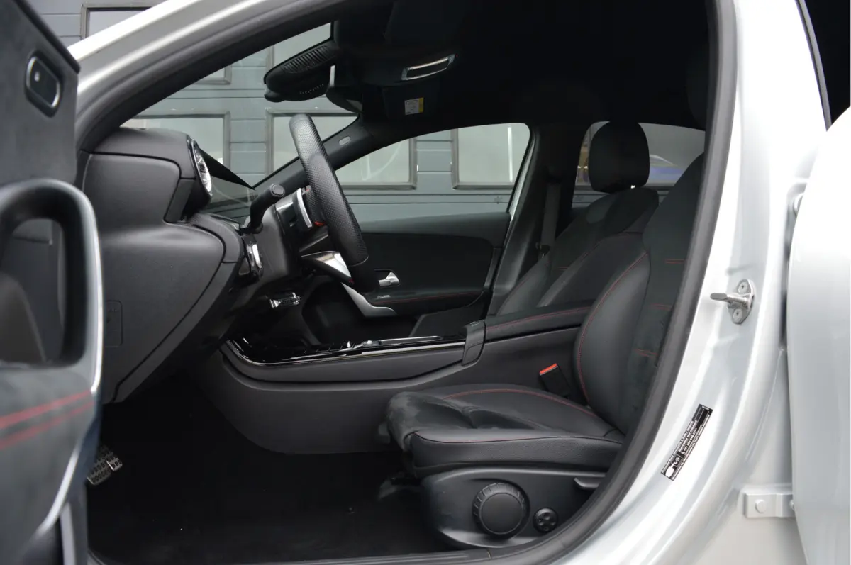 180 AMG Line | ORG. NL | CAMERA | FACELIFT |