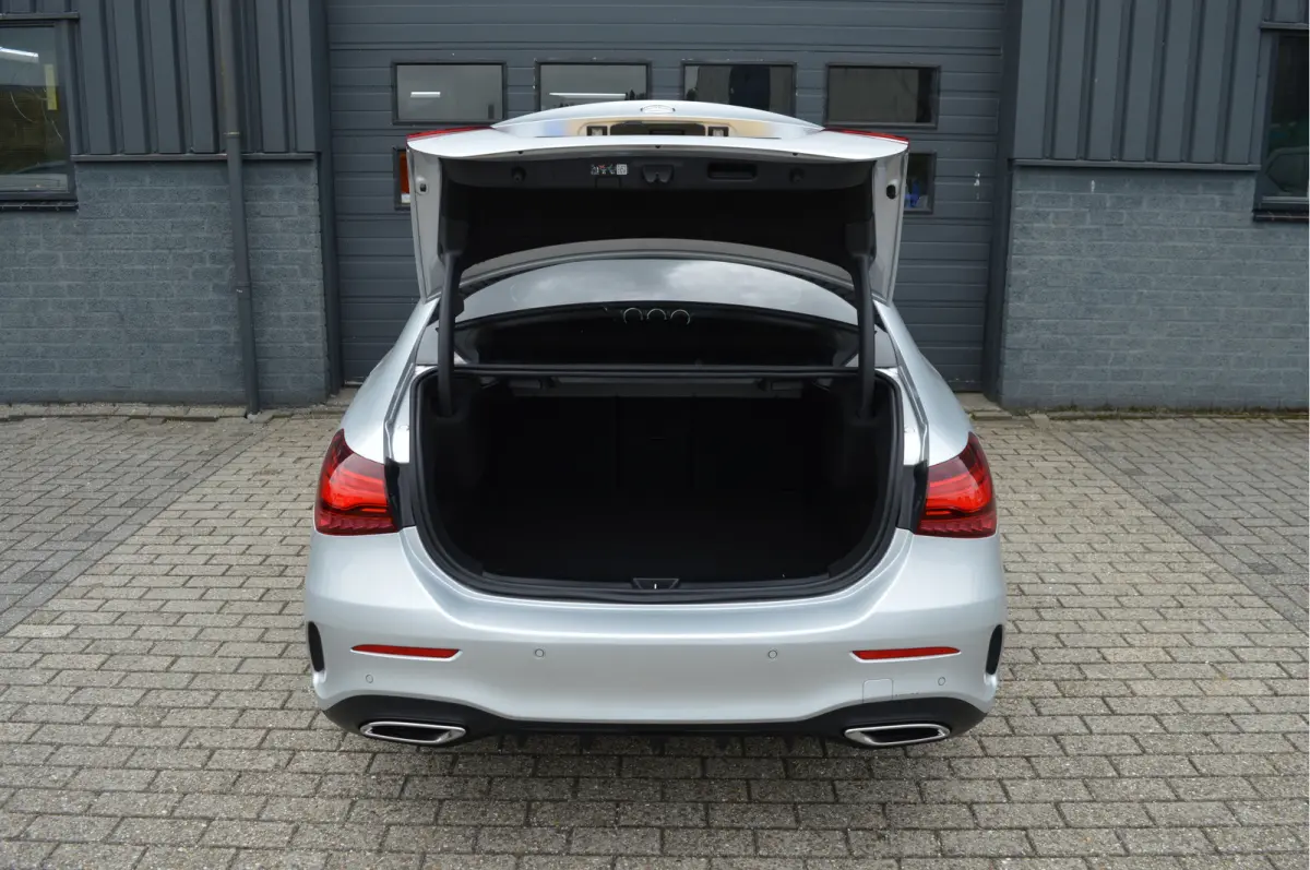 180 AMG Line | ORG. NL | CAMERA | FACELIFT |