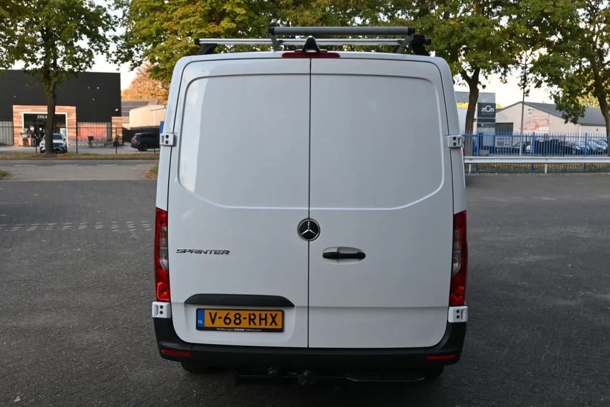 315 CDI L2H1 RWD Geveerde stoel, Standkachel, Trekhaak