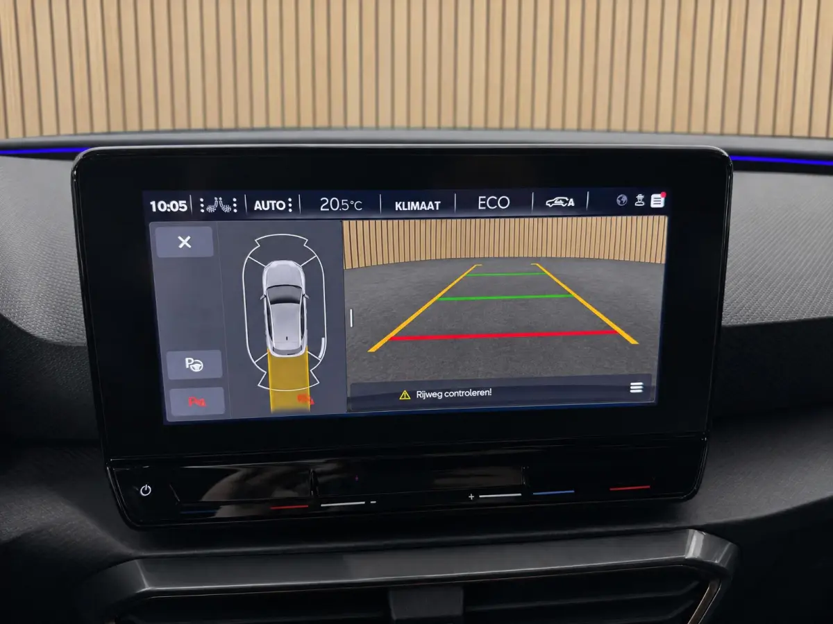 1.4 e-Hybrid VZ Business |Panorama dak |Camera |Sfeerverlichting |Stoelverwarming