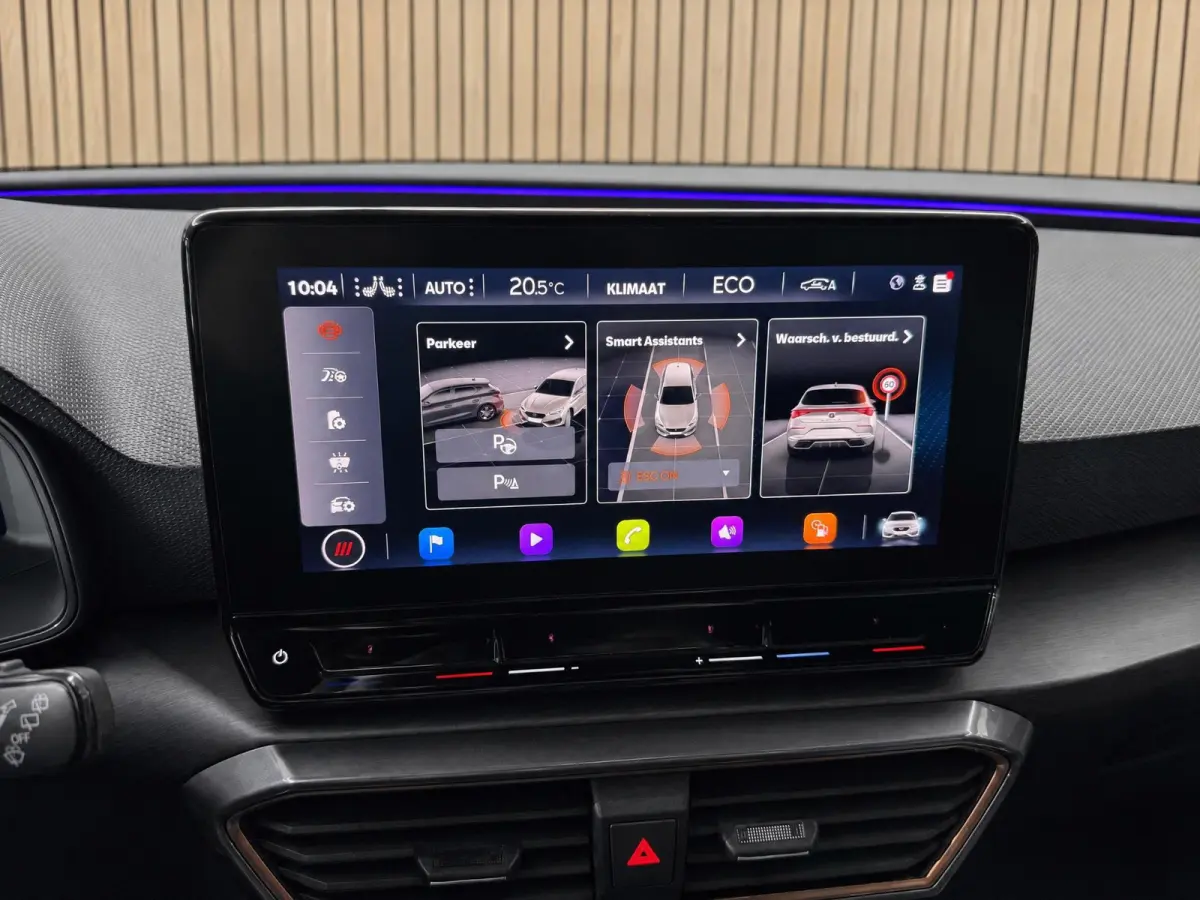 1.4 e-Hybrid VZ Business |Panorama dak |Camera |Sfeerverlichting |Stoelverwarming