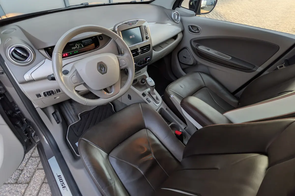 R90 Bose 41kWh KOOPACCU SOH 87% 3-Fase