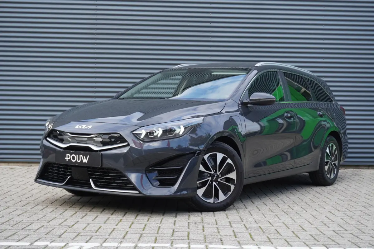 1.6 GDI PHEV 140pk DynamicPlusLine Trekhaak afneembaar | Stoel / Stuurverwarming | Camera | Adaptive Cruise