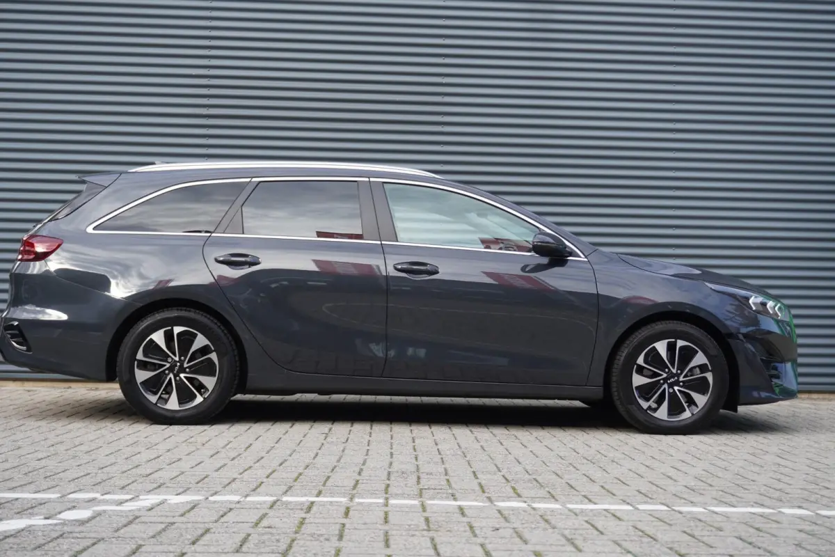 1.6 GDI PHEV 140pk DynamicPlusLine Trekhaak afneembaar | Stoel / Stuurverwarming | Camera | Adaptive Cruise