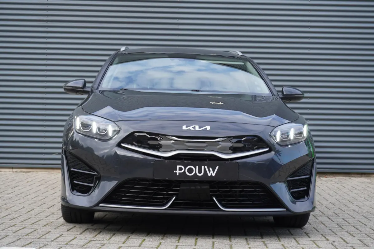 1.6 GDI PHEV 140pk DynamicPlusLine Trekhaak afneembaar | Stoel / Stuurverwarming | Camera | Adaptive Cruise