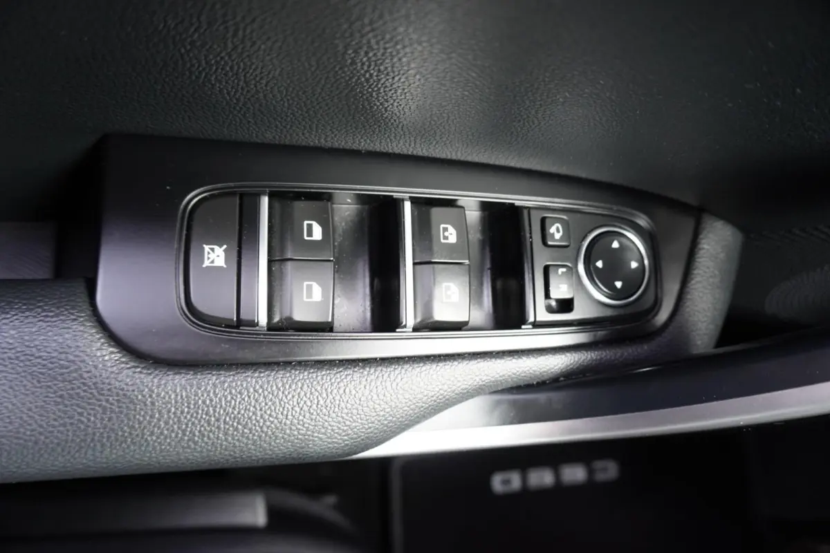 1.6 GDI PHEV 140pk DynamicPlusLine Trekhaak afneembaar | Stoel / Stuurverwarming | Camera | Adaptive Cruise