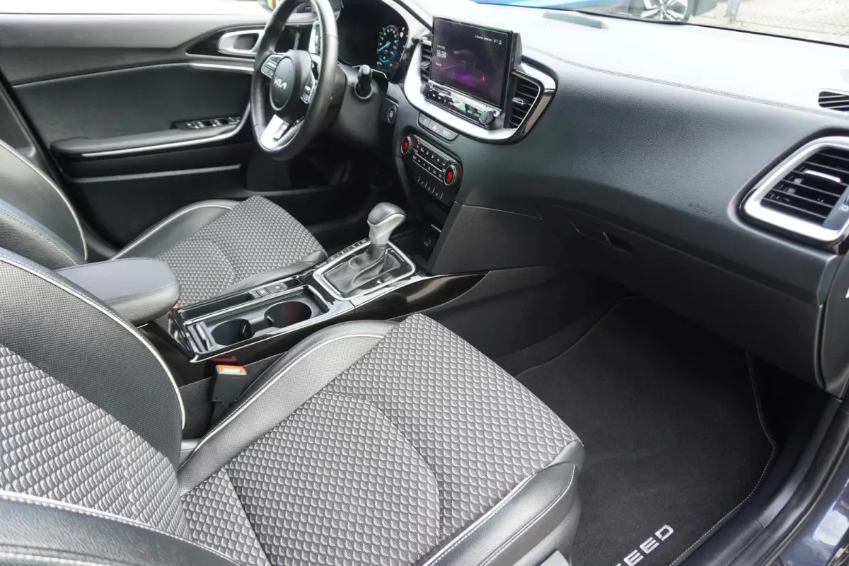1.6 GDI PHEV 140pk DynamicPlusLine Trekhaak afneembaar | Stoel / Stuurverwarming | Camera | Adaptive Cruise