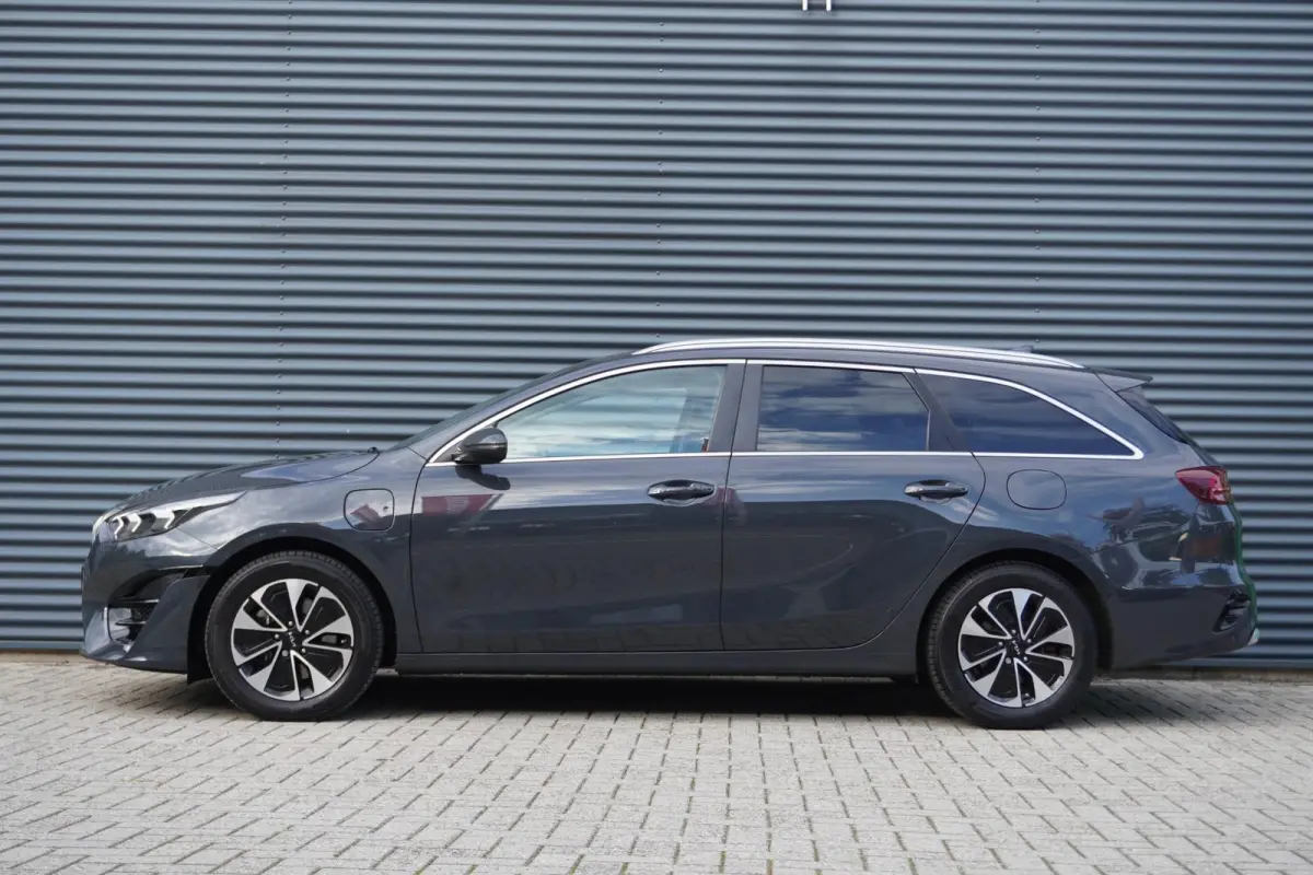 1.6 GDI PHEV 140pk DynamicPlusLine Trekhaak afneembaar | Stoel / Stuurverwarming | Camera | Adaptive Cruise