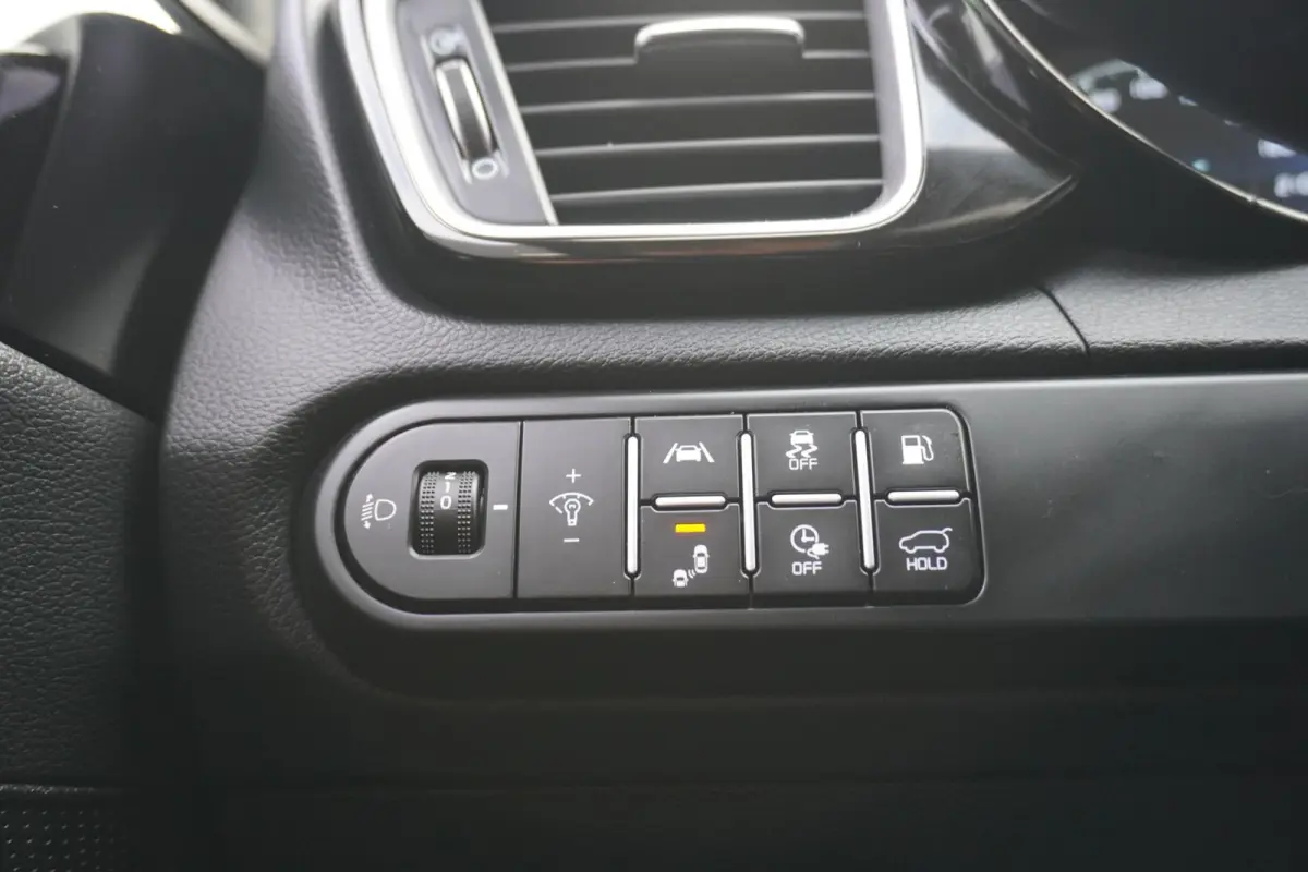 1.6 GDI PHEV 140pk DynamicPlusLine Trekhaak afneembaar | Stoel / Stuurverwarming | Camera | Adaptive Cruise