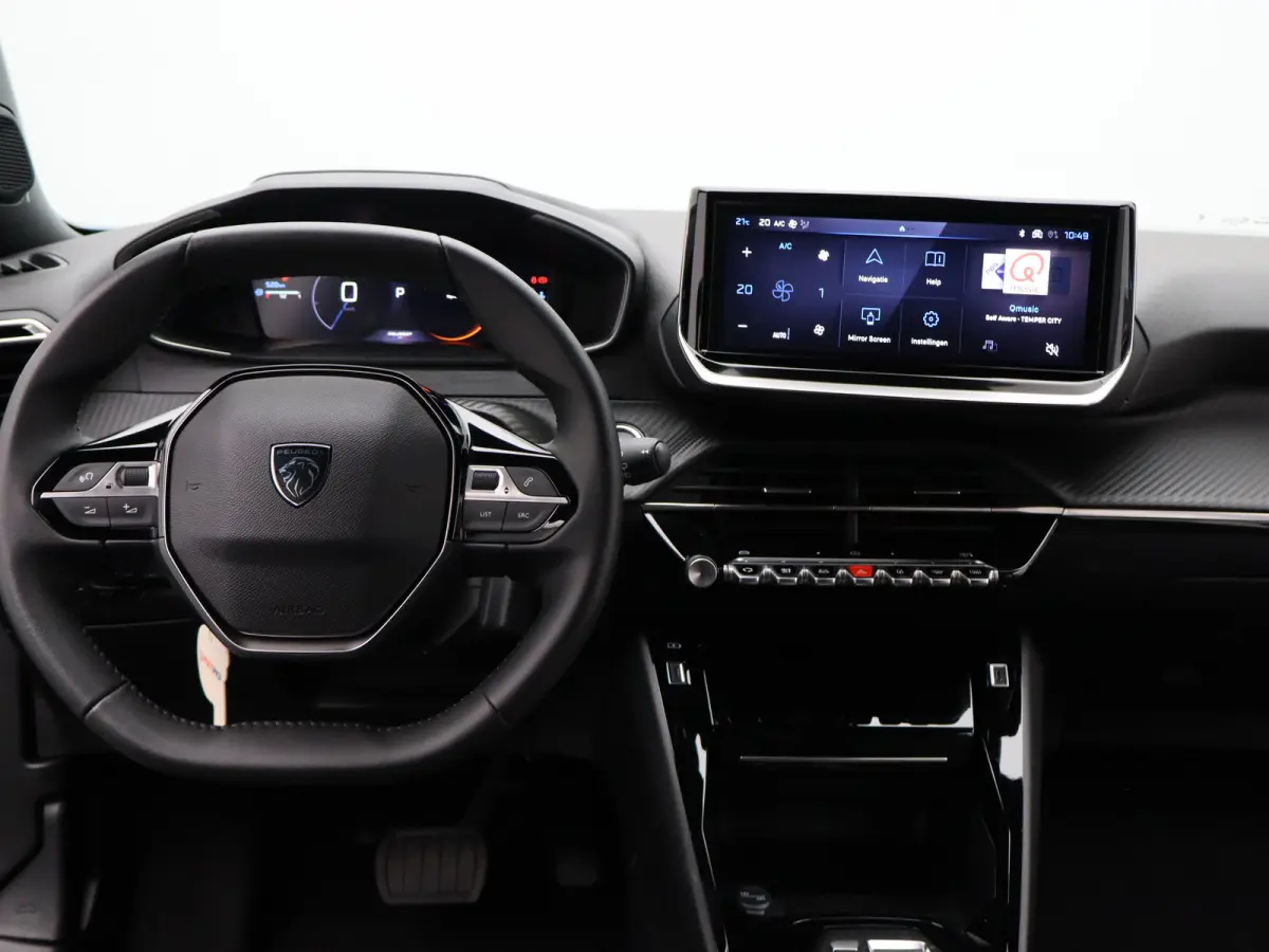 1.2 Hybrid 145 Allure 8 Jaar Garantie | Apple Carplay | Keyless | Camera Voor + Achter | Parkeersenoren Voor en Achter | Cruise Control | Dodehoekbewaking | LED Verlichting