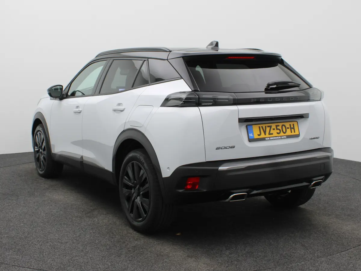 1.2 Hybrid 145 GT | Camera Voor en Achter | Drive Assist | Adaptieve Cruise Control | Parkeersensoren Voor en Achter | Navigatie | Apple Carplay/Android Auto | 18" Inch Lichtmetalen Velgen