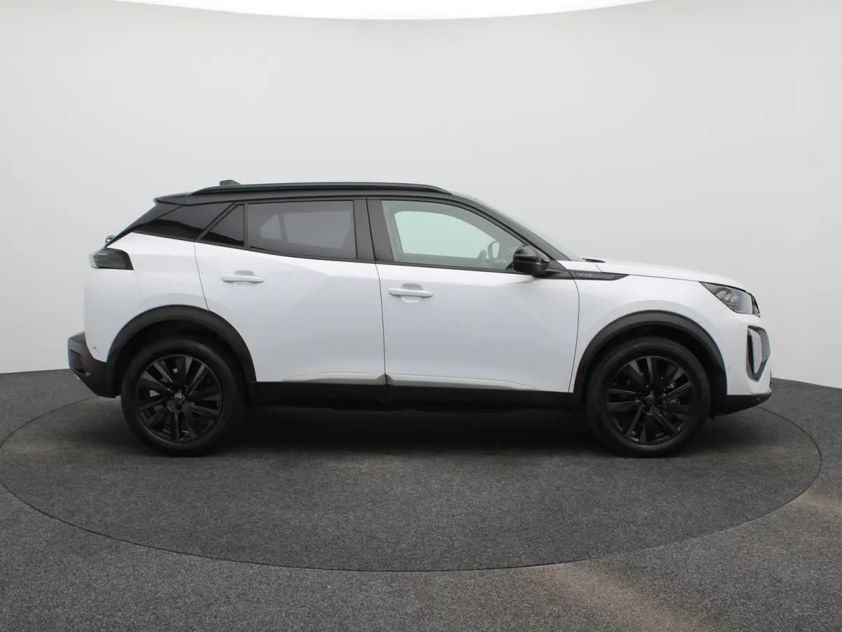 1.2 Hybrid 145 GT | Camera Voor en Achter | Drive Assist | Adaptieve Cruise Control | Parkeersensoren Voor en Achter | Navigatie | Apple Carplay/Android Auto | 18" Inch Lichtmetalen Velgen