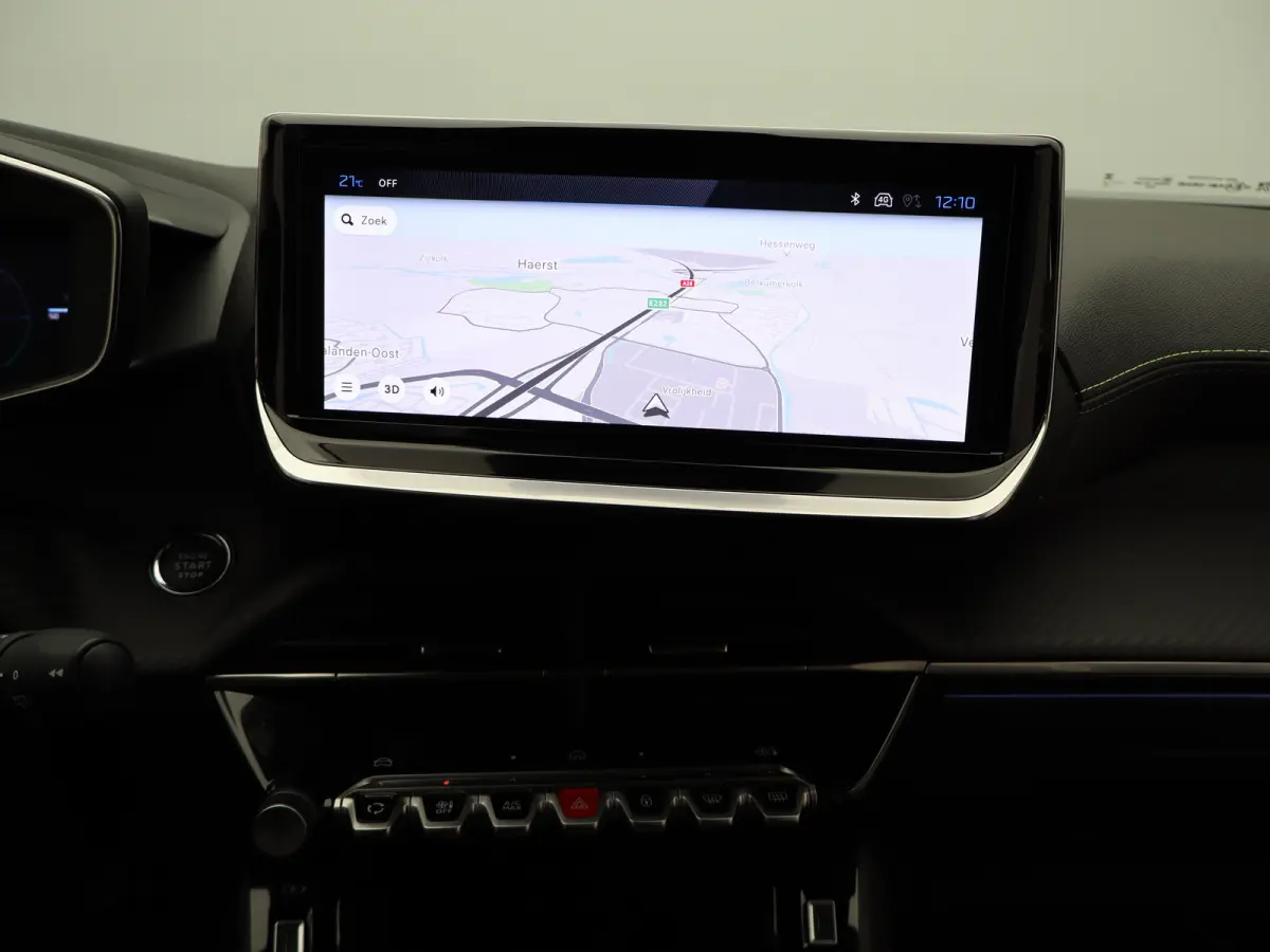 1.2 Hybrid 145 GT | Camera Voor en Achter | Drive Assist | Adaptieve Cruise Control | Parkeersensoren Voor en Achter | Navigatie | Apple Carplay/Android Auto | 18" Inch Lichtmetalen Velgen