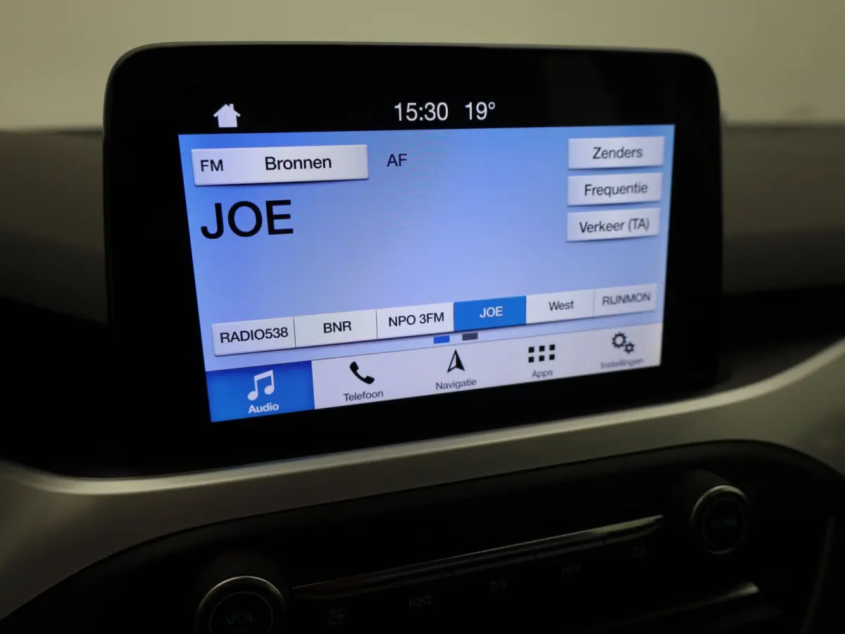 1.0 EcoBoost Trend Edition Business | Trekhaak wegkl. | Apple Carplay | Navi | Parkeersensoren V&A | Prijs Rijklaar!!