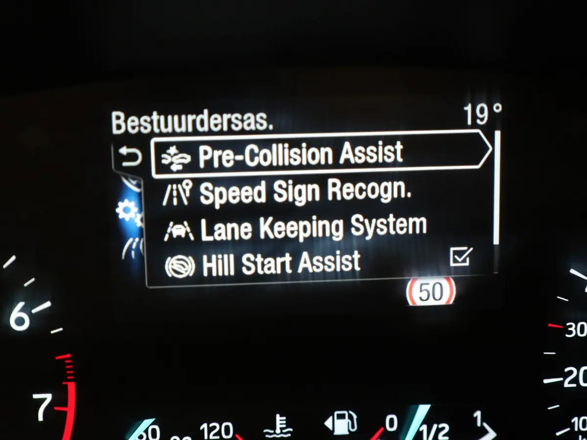 1.0 EcoBoost Trend Edition Business | Trekhaak wegkl. | Apple Carplay | Navi | Parkeersensoren V&A | Prijs Rijklaar!!