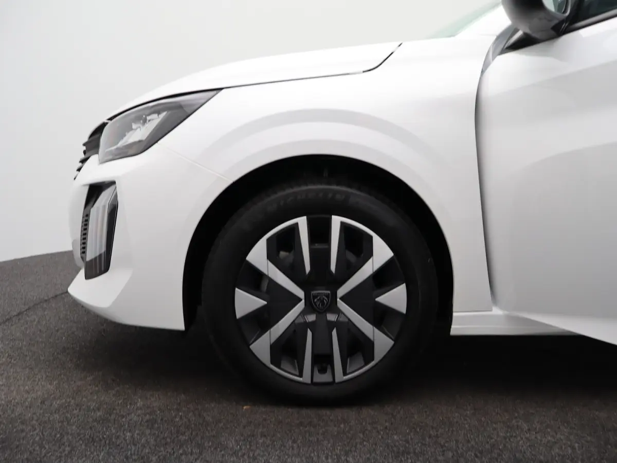 1.2 Hybrid 110 e-DCS6 Style Navi | Cruise Control | Sensoren achter | Apple Carplay/Android Auto |