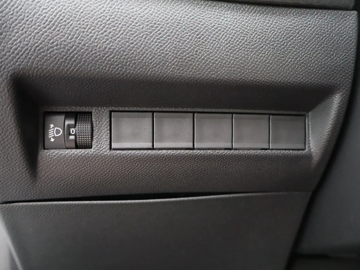 1.2 Hybrid 110 e-DCS6 Style Navi | Cruise Control | Sensoren achter | Apple Carplay/Android Auto |
