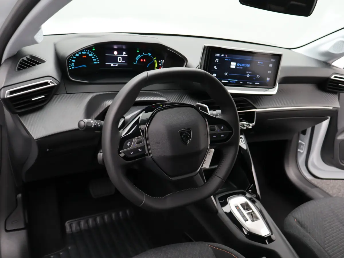 1.2 Hybrid 110 e-DCS6 Style Navi | Cruise Control | Sensoren achter | Apple Carplay/Android Auto |