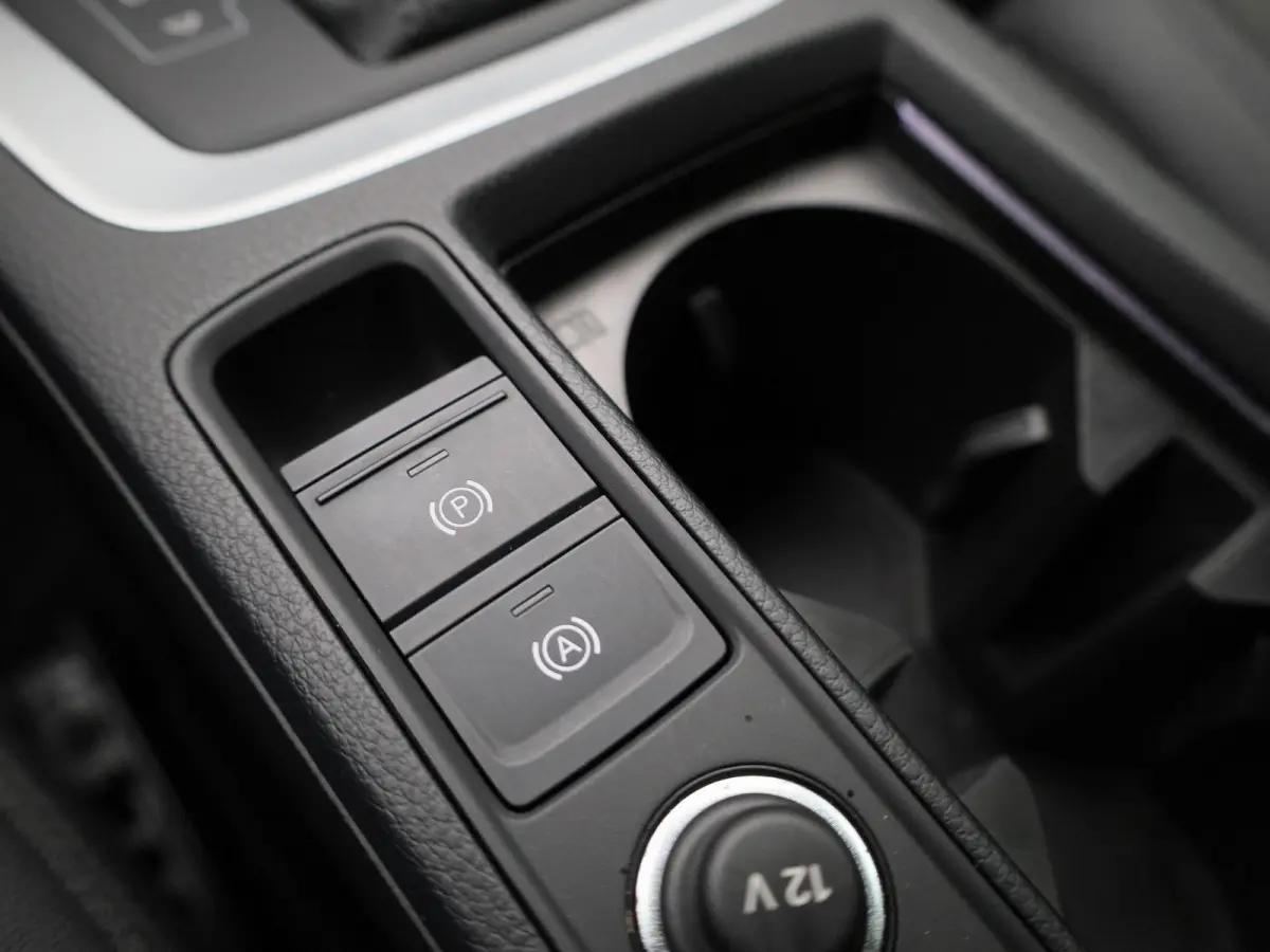 45 TFSI e Business Edition | LEER | CAMERA | NAVIGATIE | STOELVERWARMING