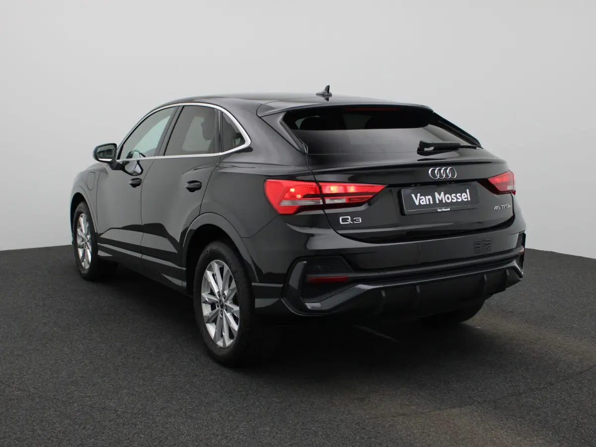 45 TFSI e Business Edition | LEER | CAMERA | NAVIGATIE | STOELVERWARMING