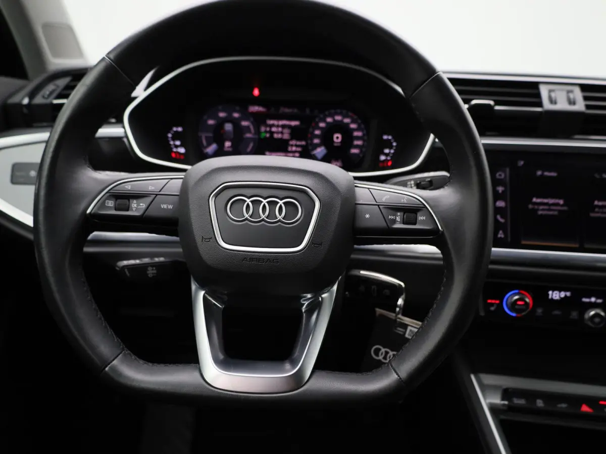 45 TFSI e Business Edition | LEER | CAMERA | NAVIGATIE | STOELVERWARMING