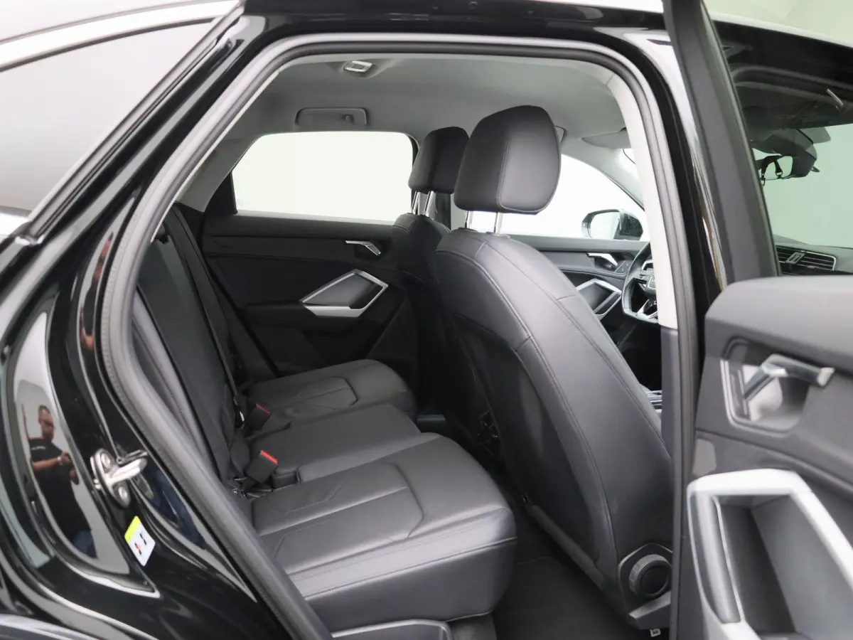 45 TFSI e Business Edition | LEER | CAMERA | NAVIGATIE | STOELVERWARMING